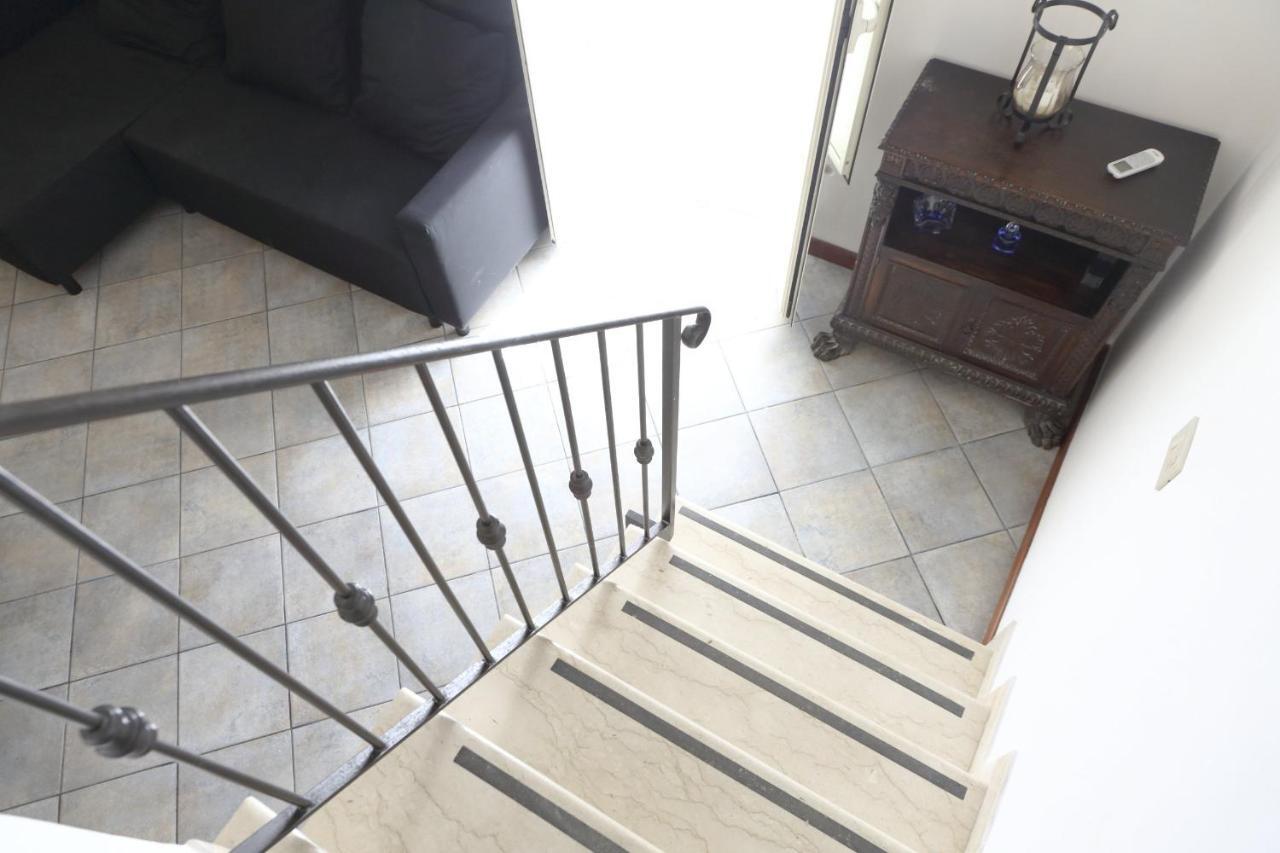 Terrazza Lucilla Apartment เชฟาลู ภายนอก รูปภาพ
