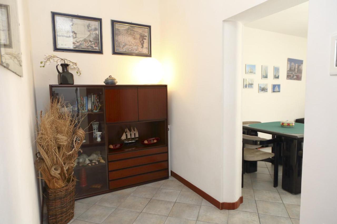 Terrazza Lucilla Apartment เชฟาลู ภายนอก รูปภาพ